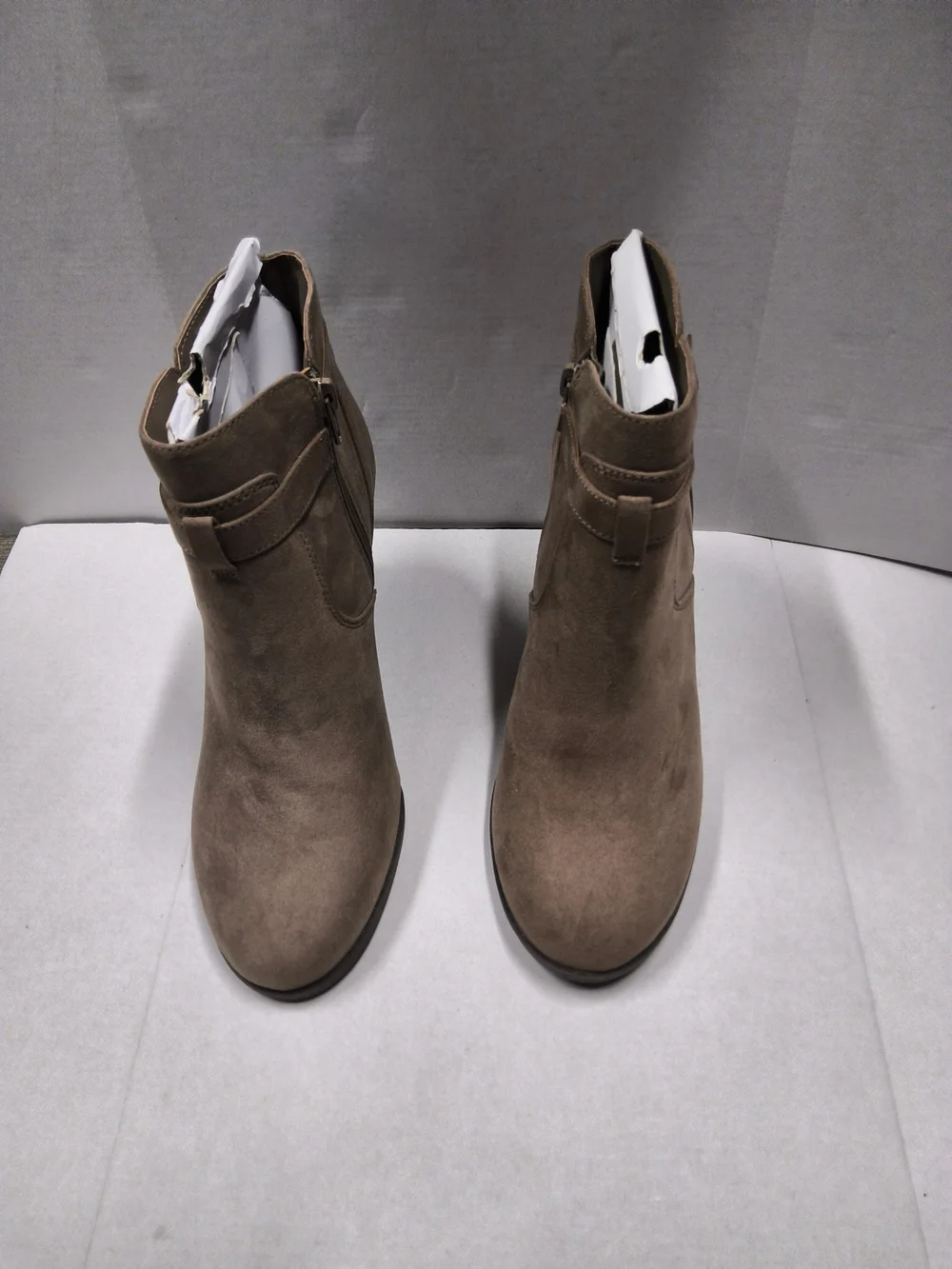 NWOT Size 8.5 Women's Taupe Suede Wedged Ankle Boots with Side Zip